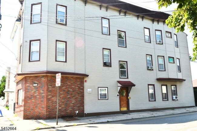 property at 139 Ray St