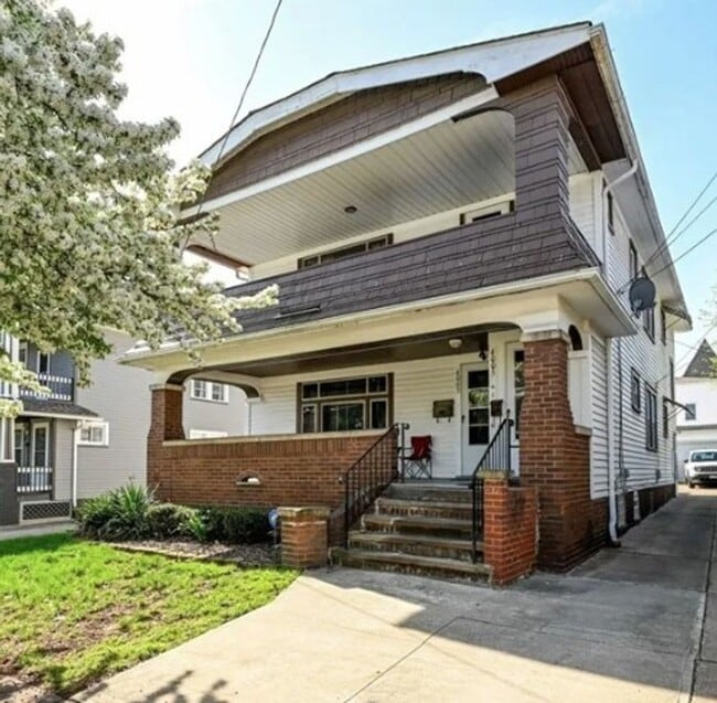 4003 Behrwald Ave in Cleveland, OH - Building Photo - Building Photo