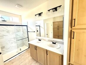 500 Rancheros Dr in San Marcos, CA - Building Photo - Building Photo