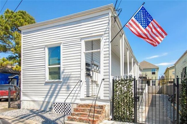 property at 2809 First St