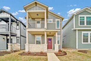 1925 Arendale Dr in Leander, TX - Building Photo