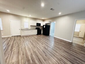 1219 N 44th St in Baton Rouge, LA - Building Photo - Building Photo