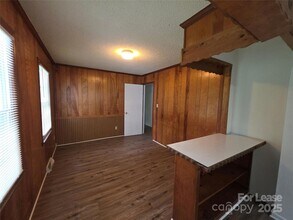 6501 Barrington Dr, Unit 01_1401 in Charlotte, NC - Building Photo - Building Photo