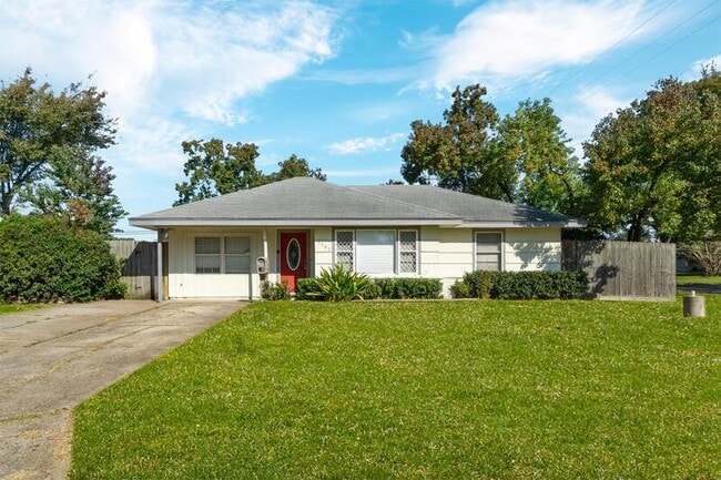 property at 1502 15th Ave N