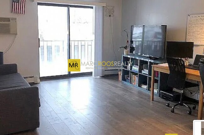 179 Adams St, Unit 21 in Newton, MA - Building Photo - Building Photo