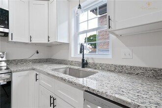 22 Longmont St-Unit -1 in Providence, RI - Building Photo - Building Photo