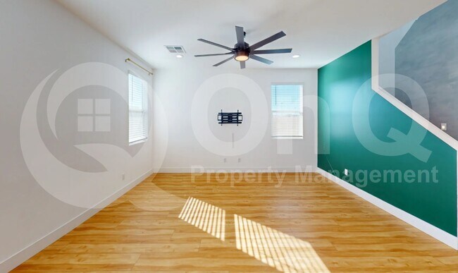 145 E Mint Ln in San Tan Valley, AZ - Building Photo - Building Photo