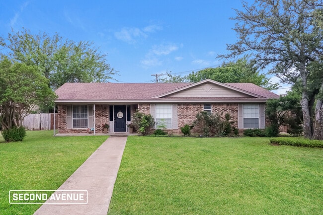 property at 500 S Colonial Dr