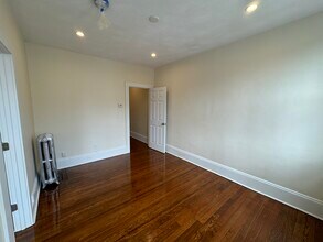 1 Miles St, Unit 2 in Boston, MA - Building Photo - Building Photo