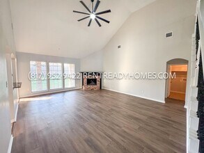 2221 Overton Dr in Forney, TX - Building Photo - Building Photo