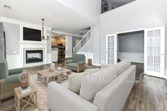 6324A Eagle Ridge Ln in Alexandria, VA - Building Photo - Building Photo