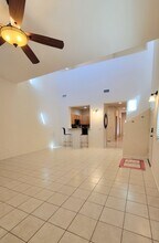 10463 E Sixto Molina Ln in Tucson, AZ - Building Photo - Building Photo