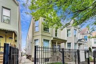 2734 N Lawndale Ave, Unit 1 in Chicago, IL - Building Photo