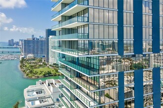 788 NE 23rd St, Unit 3102 in Miami, FL - Foto de edificio - Building Photo