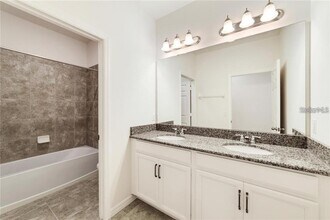 4057 Prairie Reserve Blvd in Orlando, FL - Building Photo - Building Photo