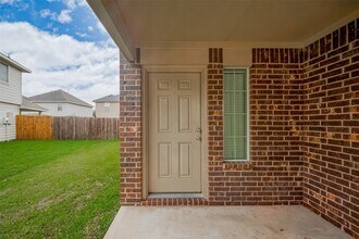 6026 Stockholm Ct, Unit N/A-414 in Katy, TX - Building Photo - Building Photo