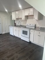 701 Academy Rd in Catonsville, MD - Building Photo