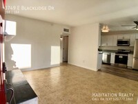 3749 E Blacklidge Dr in Tucson, AZ - Foto de edificio - Building Photo