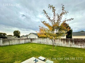 539 Fall Dr in Nampa, ID - Building Photo - Building Photo