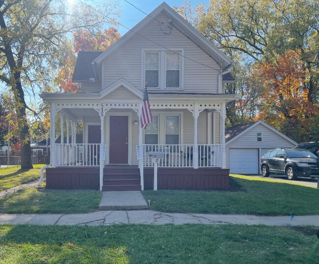property at 515 Company St