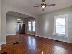 1838 South St in Lincoln, NE - Building Photo - Building Photo