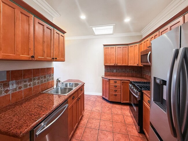 2040 Dale St in San Diego, CA - Building Photo - Building Photo