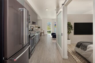 Chroma in Seattle, WA - Foto de edificio - Building Photo