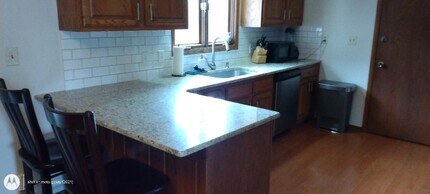 1707 Miller Rd in Lake Geneva, WI - Building Photo - Building Photo