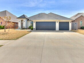 3112 NW 184th Terrace in Edmond, OK - Building Photo - Building Photo