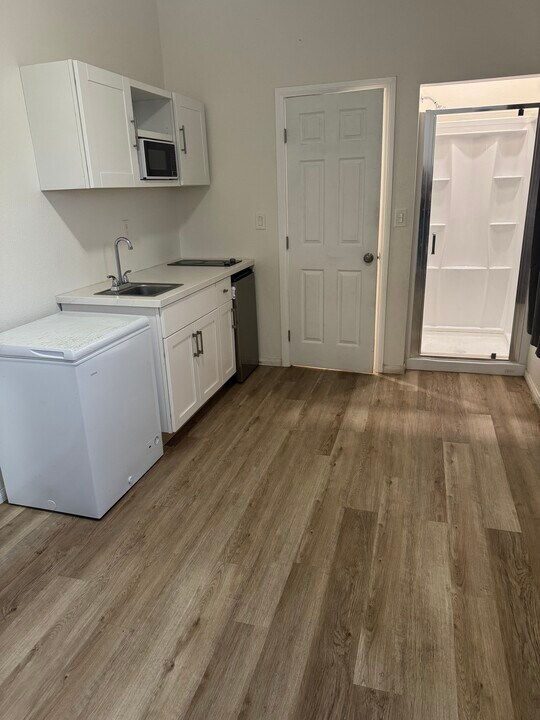 5171 Olvera Ave in San Diego, CA - Building Photo