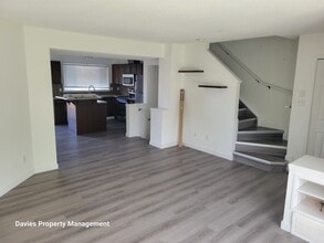 6041-6214 214 St in Edmonton, AB - Building Photo - Building Photo