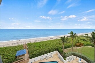 9650 S Ocean Dr in Jensen Beach, FL - Building Photo - Building Photo