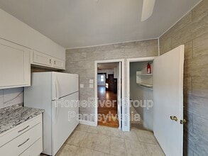 1821 Murdoch St in Pittsburgh, PA - Building Photo - Building Photo