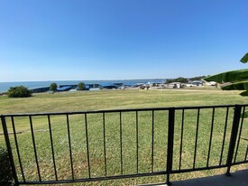 169 Henry M Chandler Dr, Unit Lakeside Condo in Rockwall, TX - Building Photo
