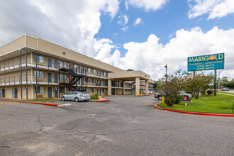 Marigold Apartments in Mobile, AL - Foto de edificio - Building Photo