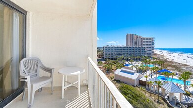 7205 Thomas Dr in Panama City Beach, FL - Building Photo - Building Photo