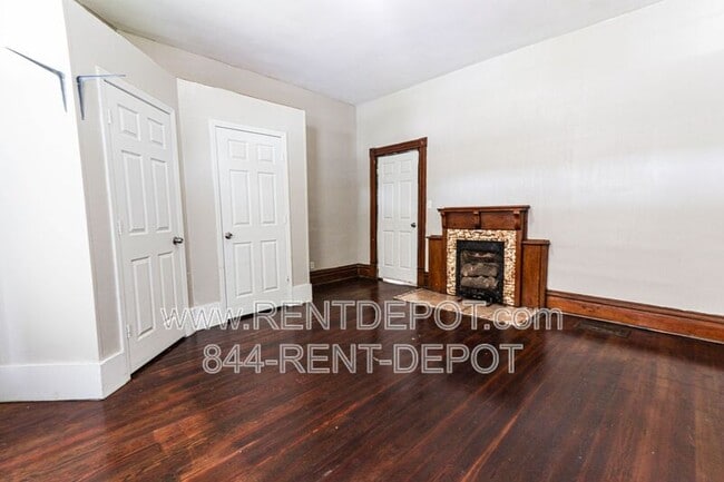 1102 Harriet St in Evansville, IN - Building Photo - Building Photo