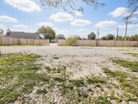 11211 Kitty Brook Dr in Houston, TX - Building Photo