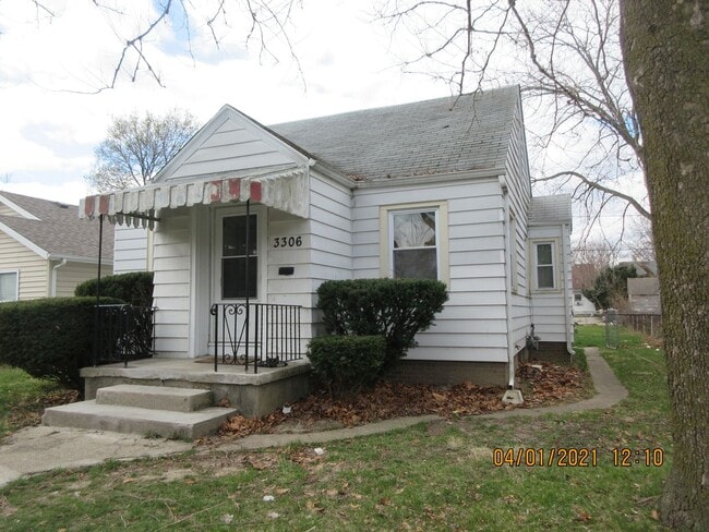 property at 3306 Winter St