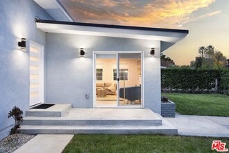 5147 Fulton Ave in Los Angeles, CA - Building Photo - Building Photo