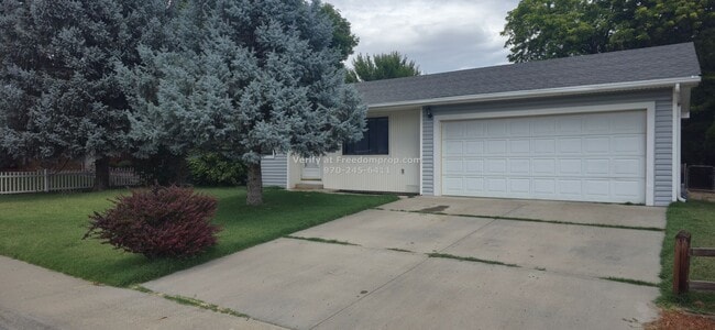 175 Applewood Dr in Fruita, CO - Foto de edificio - Building Photo