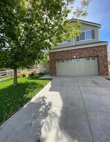 134 S Elkhart St in Aurora, CO - Building Photo