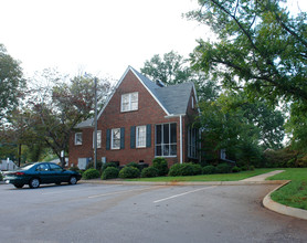 Poinsett House in Greenville, SC - Foto de edificio - Building Photo