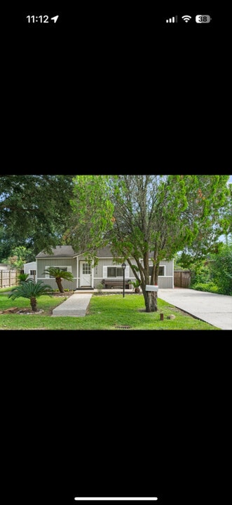 7418 Oscar Dr in Deer Park, TX - Building Photo