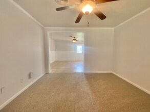 5501 8th St in Lubbock, TX - Building Photo - Building Photo