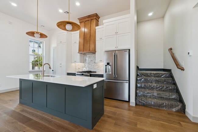 property at 18810 Selah Wy