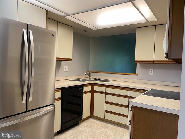 3208 Champions Dr in Wilmington, DE - Building Photo - Building Photo