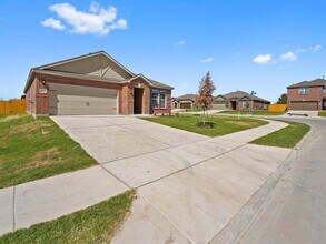 2113 Erlinda Dr in Anna, TX - Building Photo - Building Photo