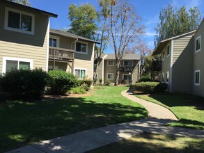 Cadena Apartments in Gilroy, CA - Building Photo - Building Photo