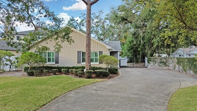 3101 W Prospect Rd in Tampa, FL - Building Photo - Building Photo